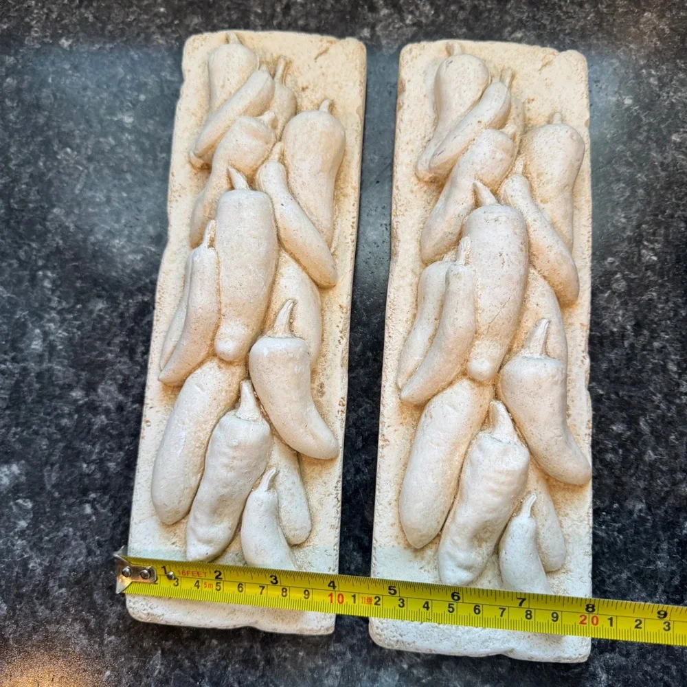Vintage Los Chiles Stone Style Wall Plaques Pair Southwestern Kitchen Decor 11in